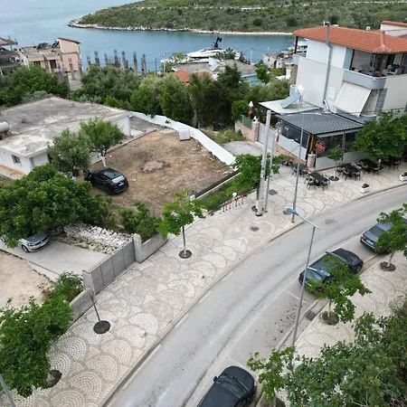 Solara *